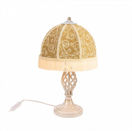 Лампа-ночник с бежевым абажуром, вышивкой и бахромой